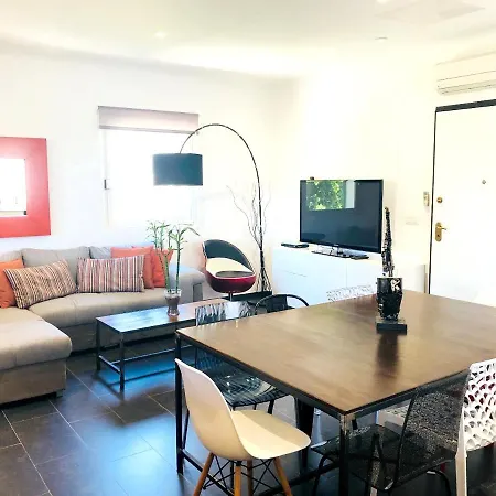 ヴィラ Ensoleillee A Avec Piscine Privee Pietralba