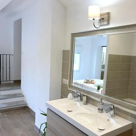 Ensoleillee A Avec Piscine Privee * Pietralba