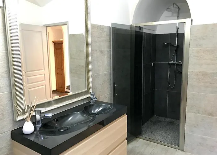 וילה Ensoleillee A Avec Piscine Privee *