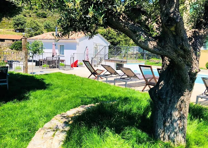 Ensoleillee A Avec Piscine Privee